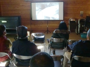 佐波川ダム建設の記録映像の上映