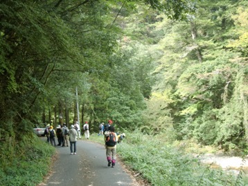 滑川沿いからふれあいパーク大原湖まで散策